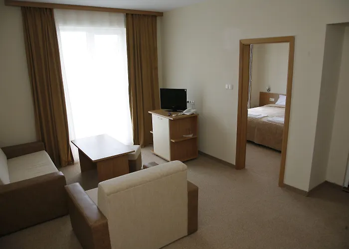 Отель Melsa Coop 3*